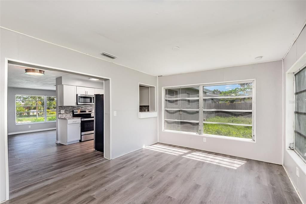 En Venta: $240,000 (3 camas, 1 baños, 1008 Pies cuadrados)