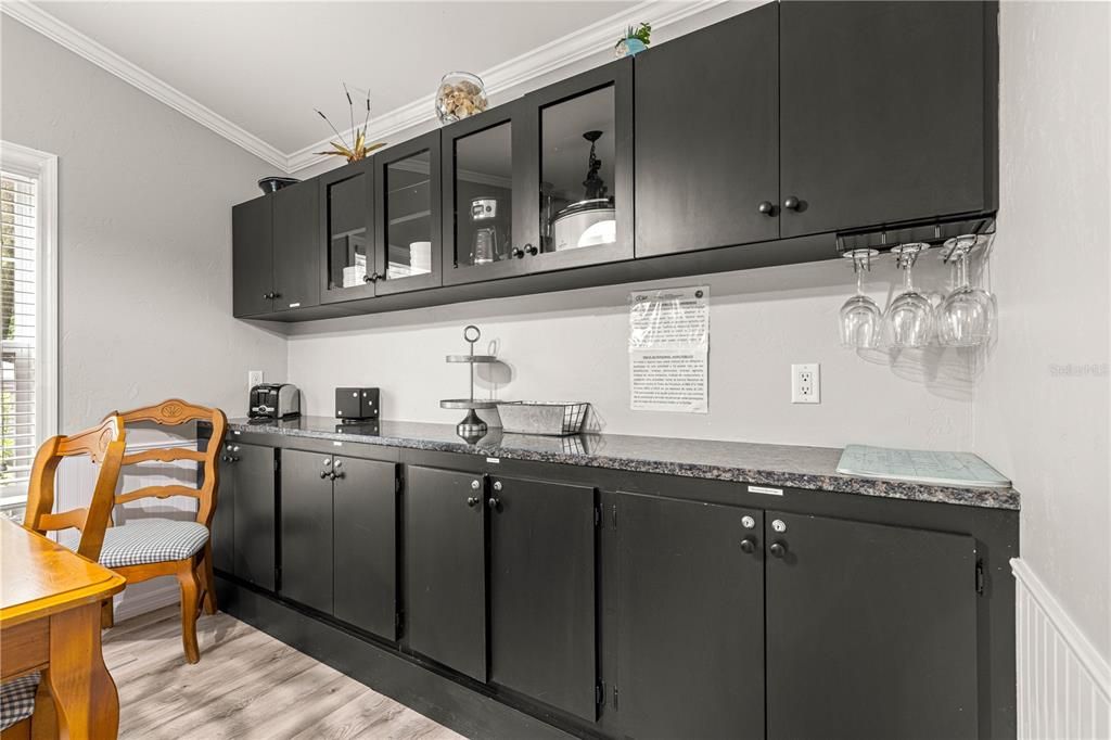 На продажу: $399,900 (3 спален, 2 ванн, 1144 Квадратных фут)