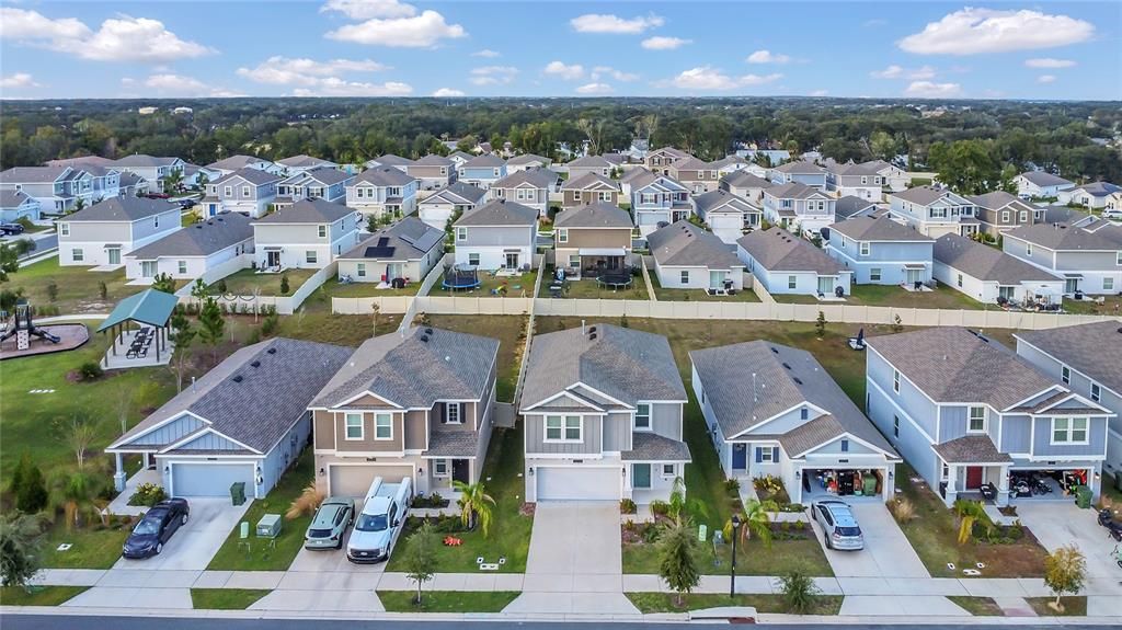 For Rent: $2,250 (5 beds, 2 baths, 2210 Square Feet)