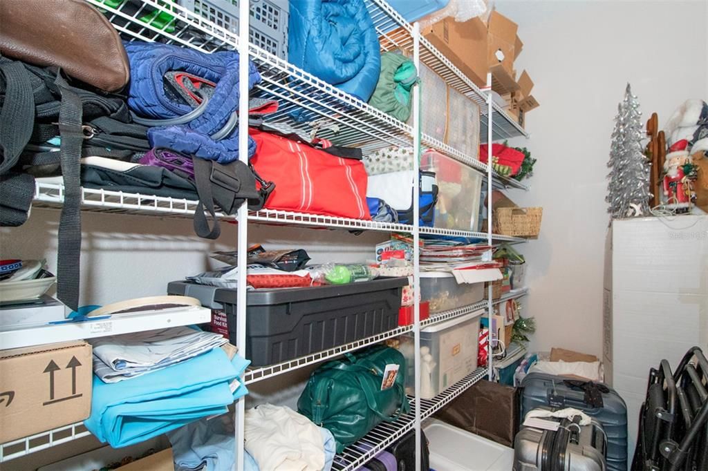 待售: $980,000 (3 贝兹, 2 浴室, 3128 平方英尺)