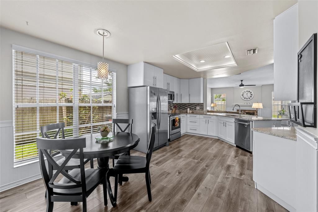 Active With Contract: $659,900 (4 beds, 3 baths, 2491 Square Feet)