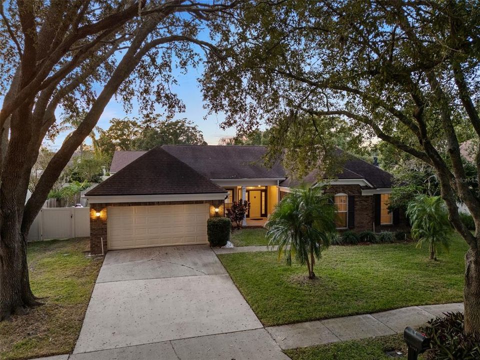 Active With Contract: $659,900 (4 beds, 3 baths, 2491 Square Feet)