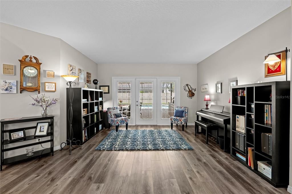 Active With Contract: $659,900 (4 beds, 3 baths, 2491 Square Feet)