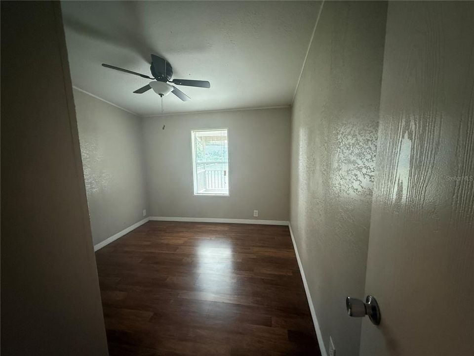 待售: $359,900 (4 贝兹, 2 浴室, 1512 平方英尺)