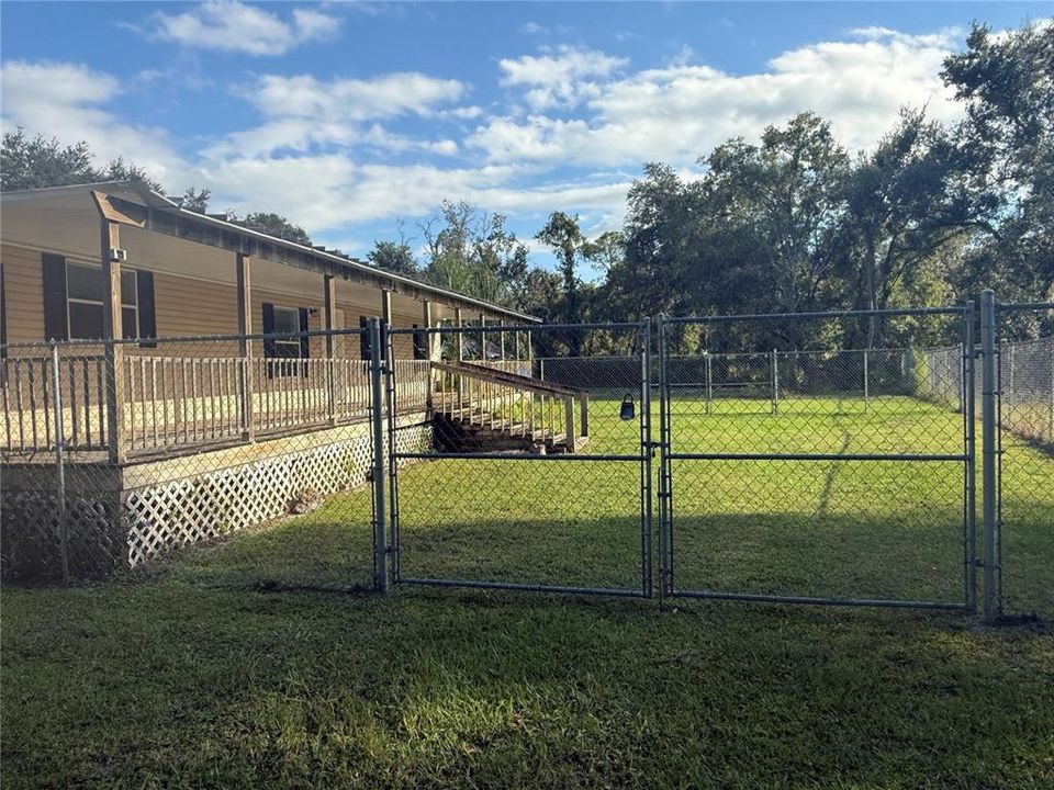 待售: $359,900 (4 贝兹, 2 浴室, 1512 平方英尺)