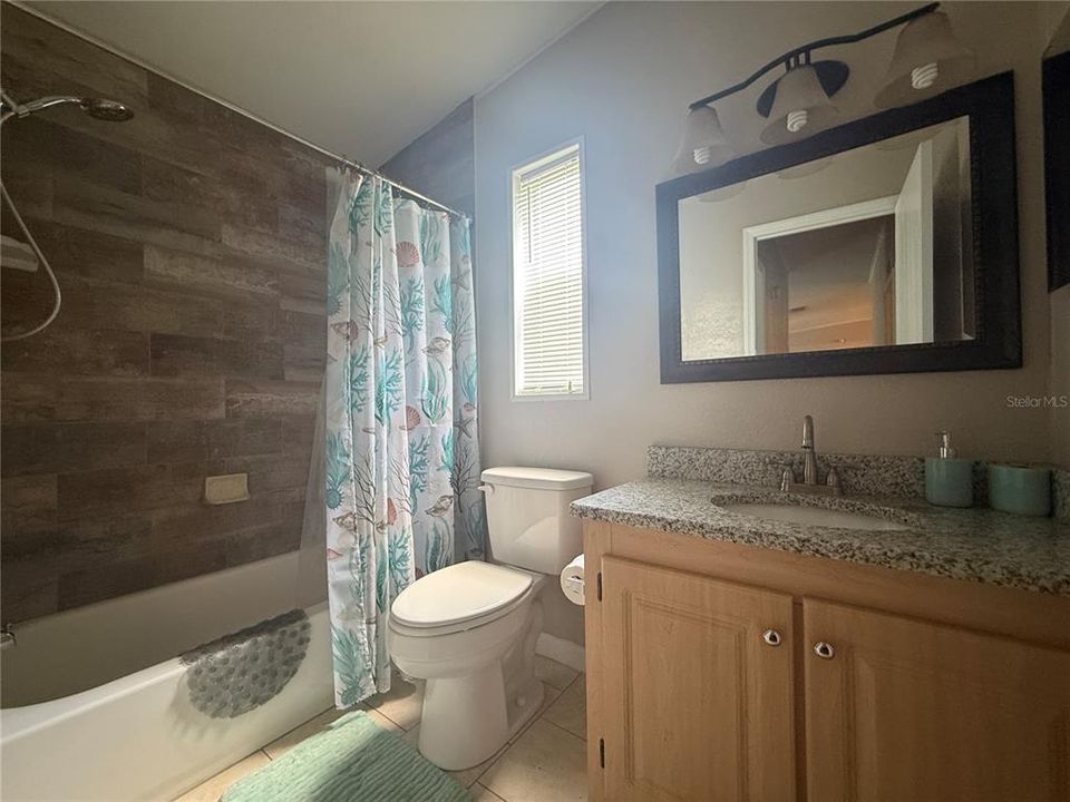 待售: $359,900 (4 贝兹, 2 浴室, 1512 平方英尺)