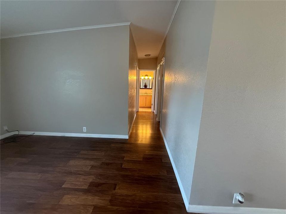 待售: $359,900 (4 贝兹, 2 浴室, 1512 平方英尺)