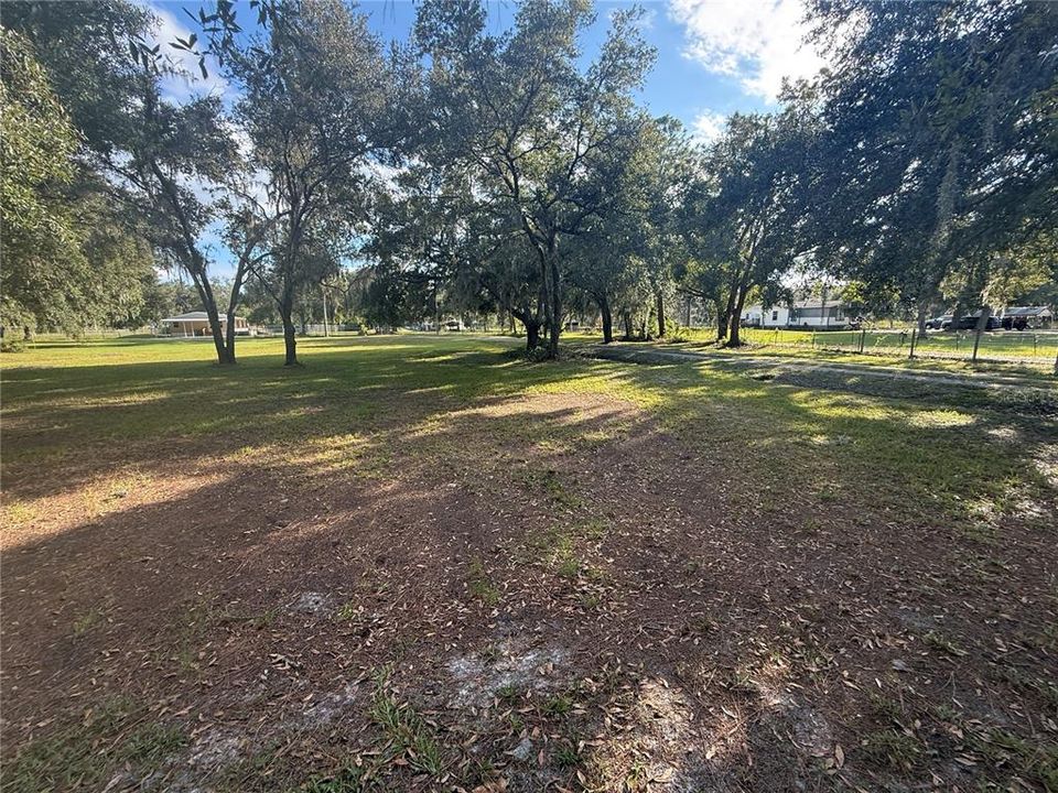 待售: $359,900 (4 贝兹, 2 浴室, 1512 平方英尺)