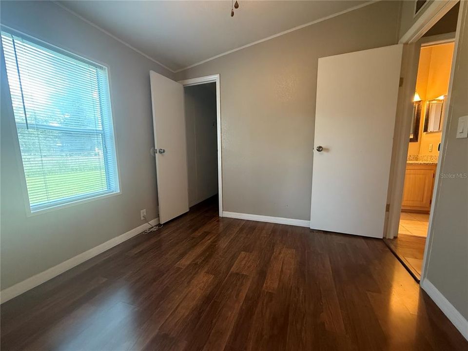 待售: $359,900 (4 贝兹, 2 浴室, 1512 平方英尺)