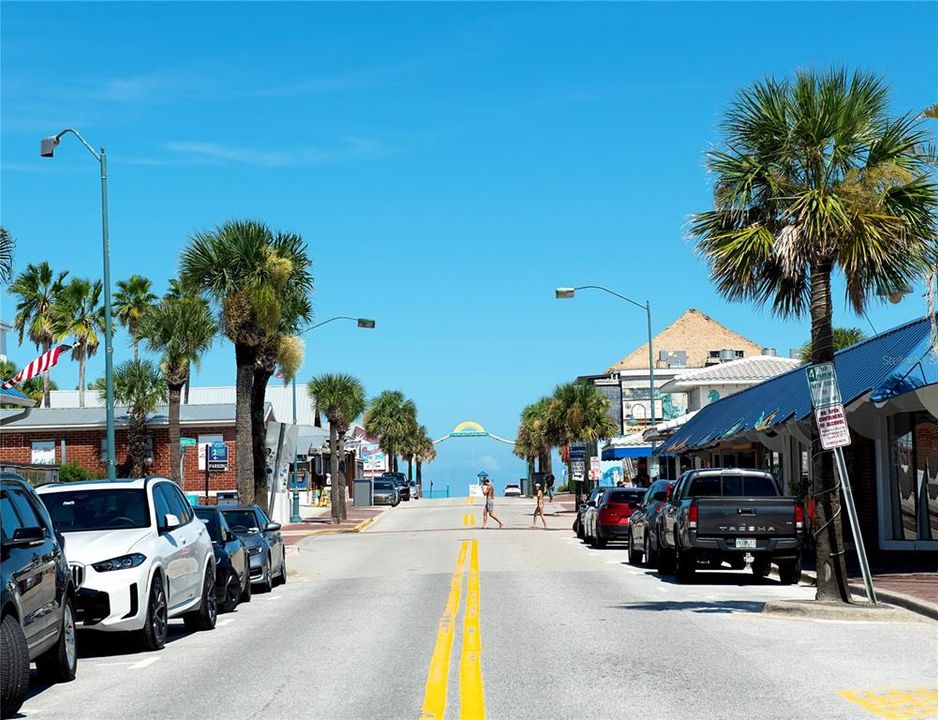 На продажу: $2,500,000 (0 спален, 0 ванн, 1947 Квадратных фут)