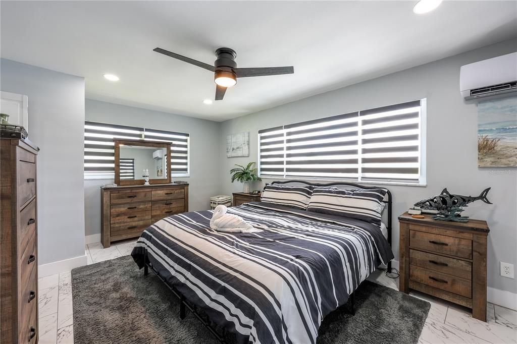 For Sale: $727,300 (3 beds, 2 baths, 1370 Square Feet)