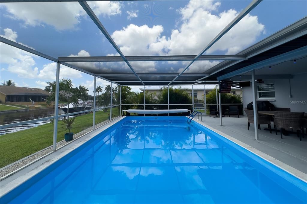 For Sale: $727,300 (3 beds, 2 baths, 1370 Square Feet)