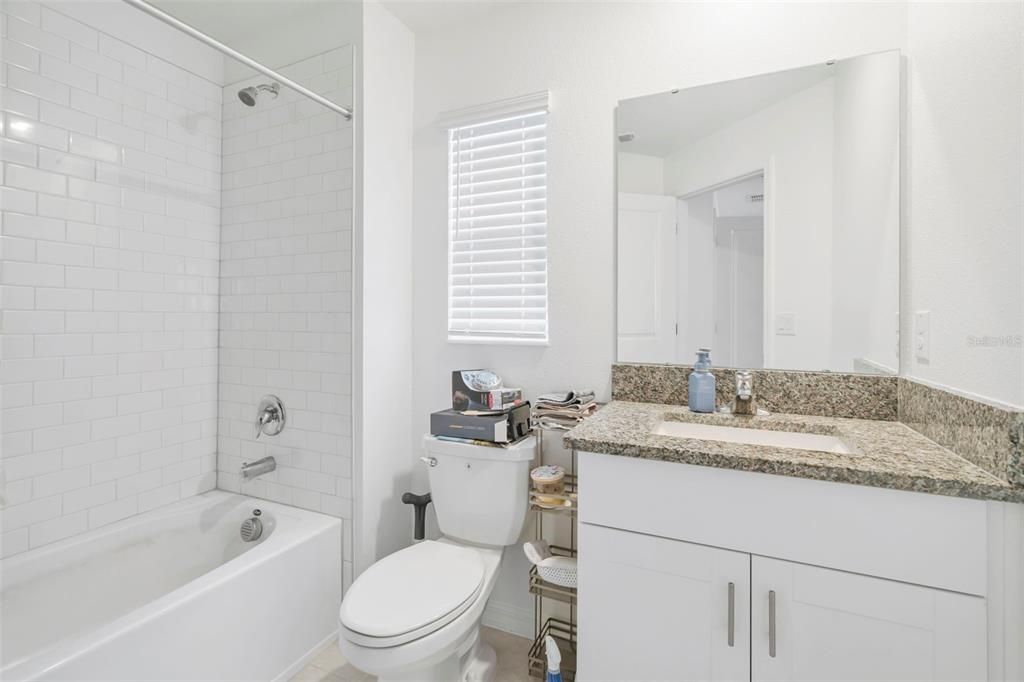 На продажу: $305,000 (2 спален, 2 ванн, 1541 Квадратных фут)