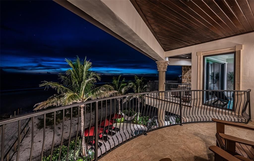 待售: $7,995,000 (5 贝兹, 5 浴室, 4356 平方英尺)