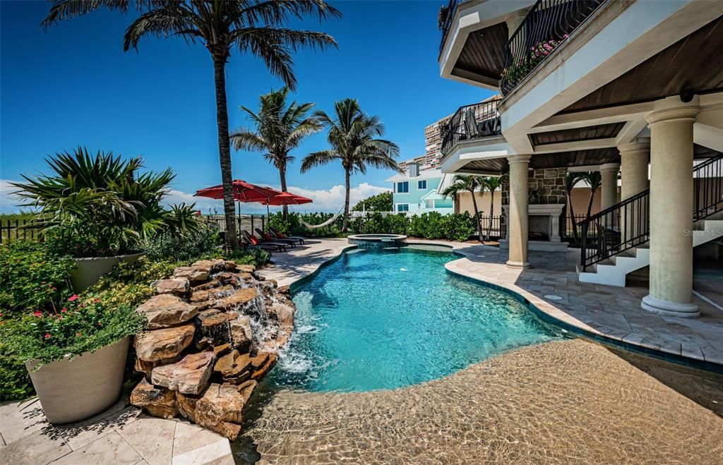 待售: $7,995,000 (5 贝兹, 5 浴室, 4356 平方英尺)