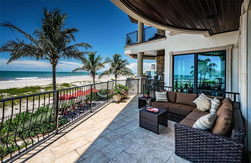 待售: $7,995,000 (5 贝兹, 5 浴室, 4356 平方英尺)