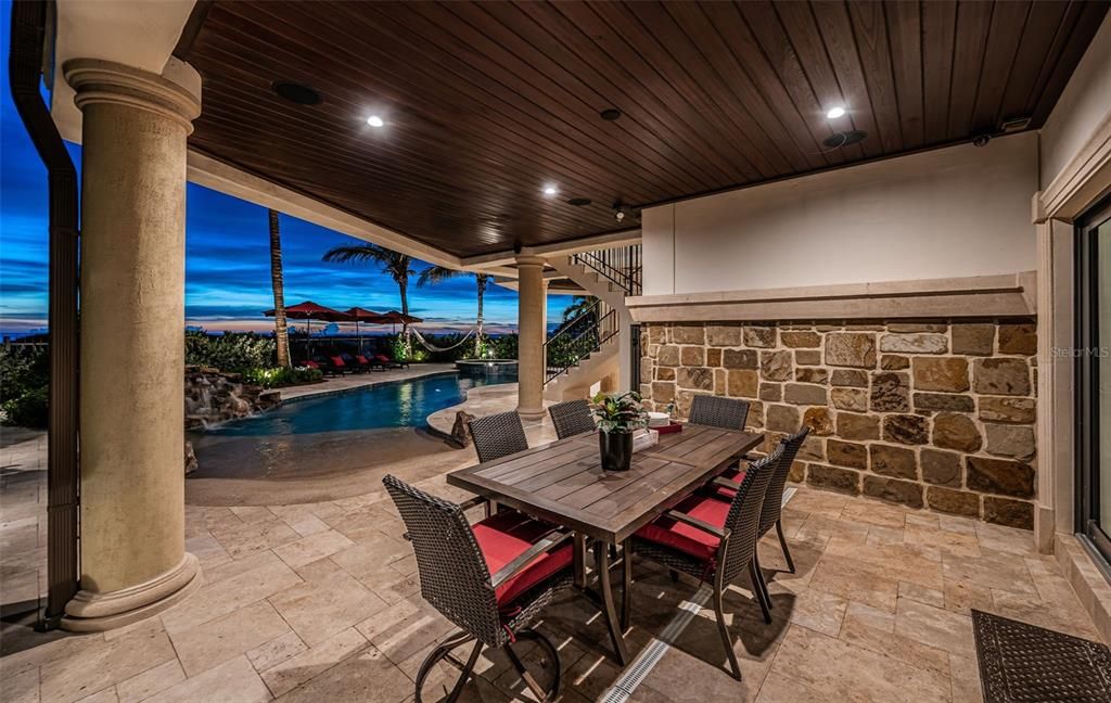 待售: $7,995,000 (5 贝兹, 5 浴室, 4356 平方英尺)