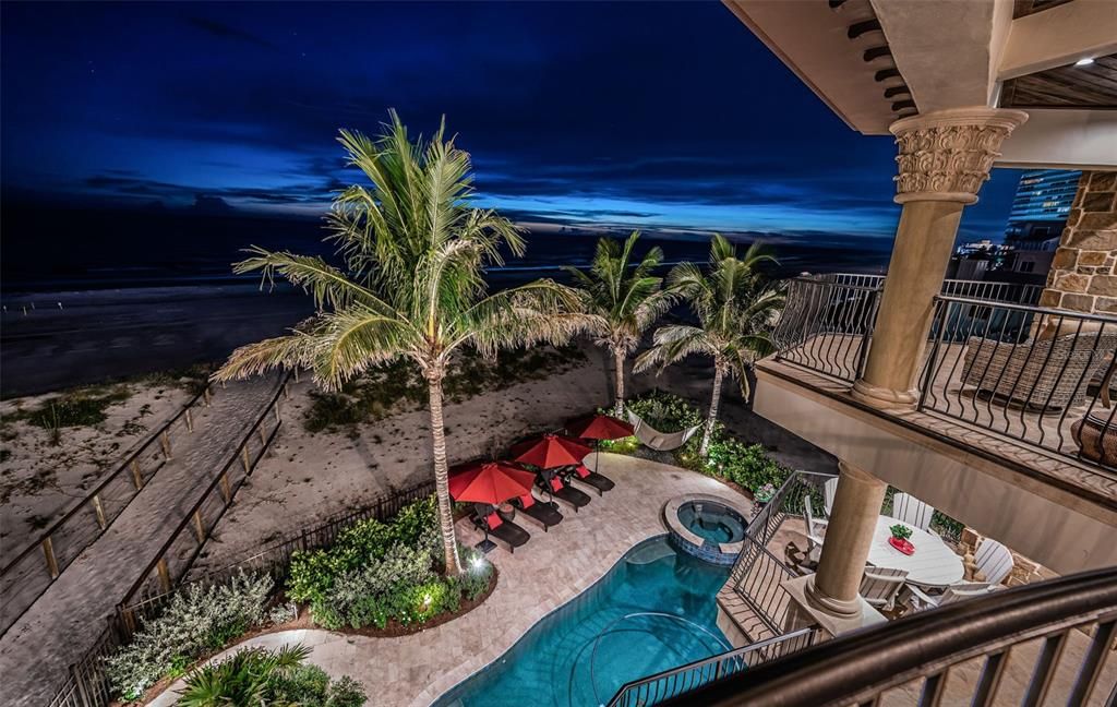 待售: $7,995,000 (5 贝兹, 5 浴室, 4356 平方英尺)