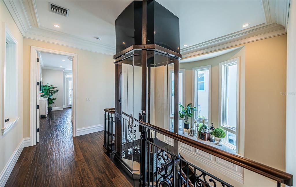 待售: $7,995,000 (5 贝兹, 5 浴室, 4356 平方英尺)