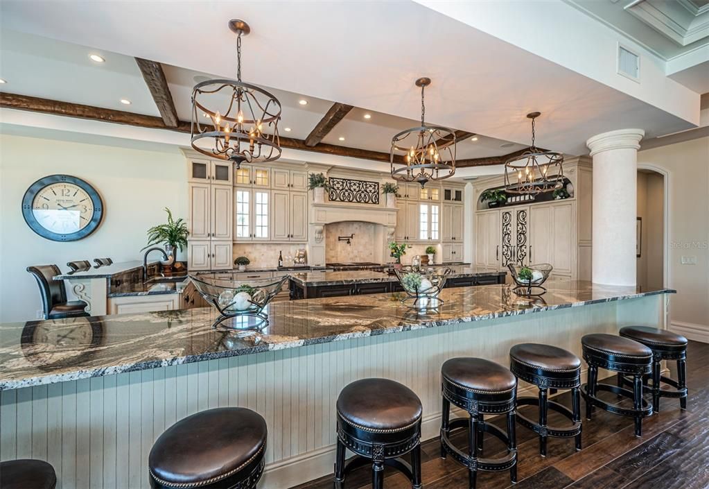 待售: $7,995,000 (5 贝兹, 5 浴室, 4356 平方英尺)