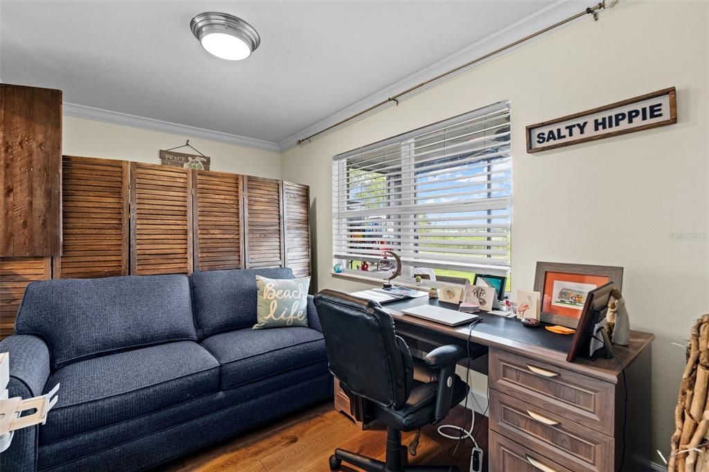 На продажу: $295,000 (2 спален, 2 ванн, 1334 Квадратных фут)