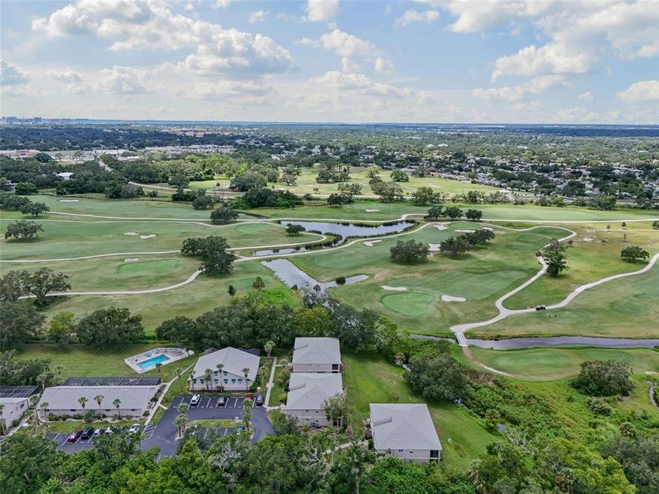 На продажу: $295,000 (2 спален, 2 ванн, 1334 Квадратных фут)