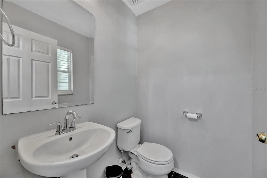 En Venta: $279,000 (3 camas, 2 baños, 1573 Pies cuadrados)