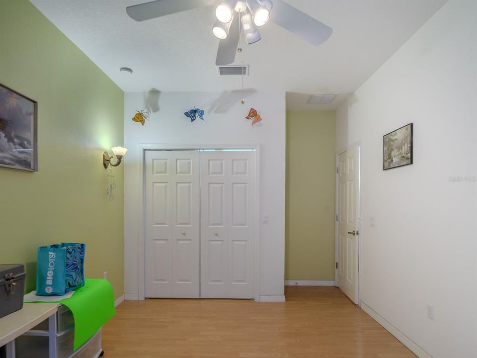 待售: $599,000 (6 贝兹, 4 浴室, 3121 平方英尺)