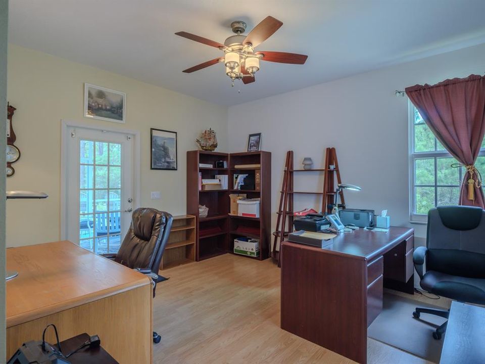 待售: $599,000 (6 贝兹, 4 浴室, 3121 平方英尺)