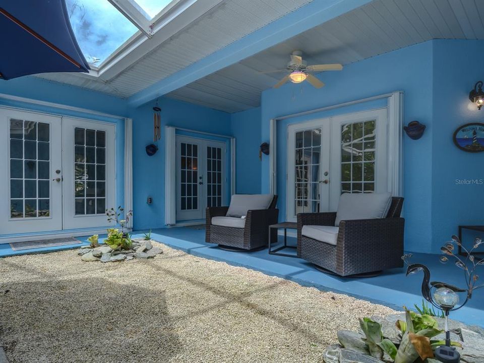 待售: $599,000 (6 贝兹, 4 浴室, 3121 平方英尺)