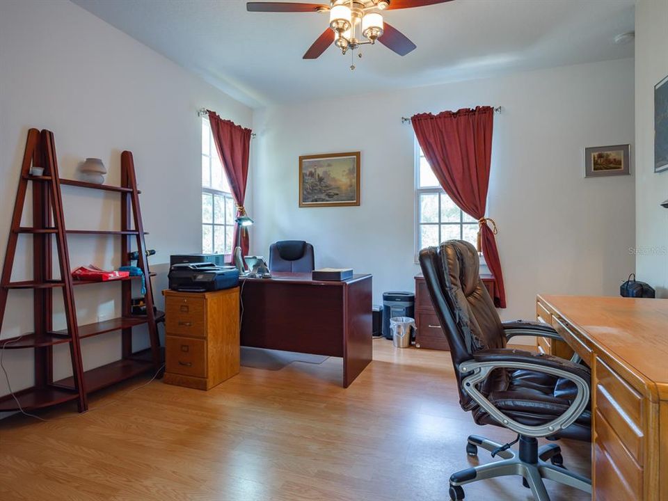 待售: $599,000 (6 贝兹, 4 浴室, 3121 平方英尺)