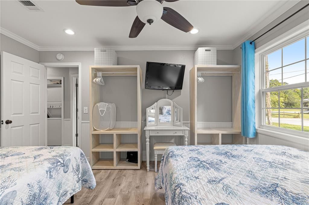 For Sale: $399,900 (0 beds, 0 baths, 1144 Square Feet)