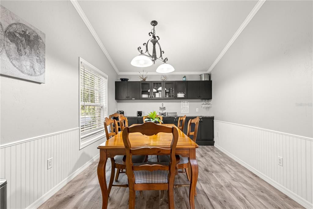 For Sale: $399,900 (0 beds, 0 baths, 1144 Square Feet)