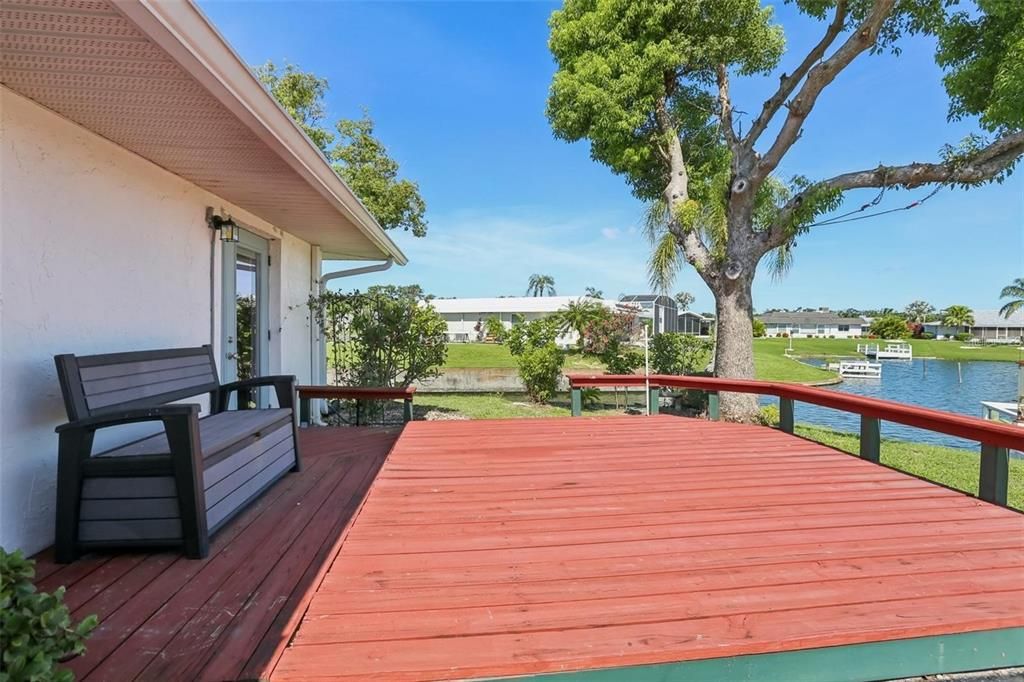 На продажу: $399,900 (2 спален, 2 ванн, 1603 Квадратных фут)