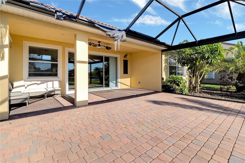 В аренду: $2,445 (3 спален, 2 ванн, 1986 Квадратных фут)