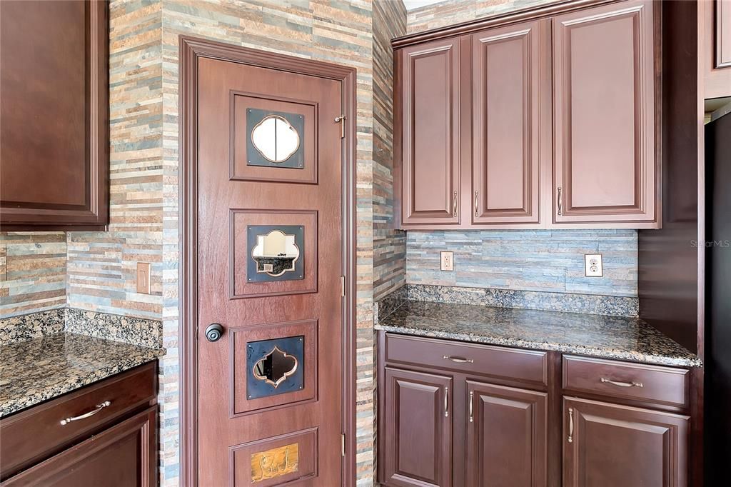 В аренду: $2,445 (3 спален, 2 ванн, 1986 Квадратных фут)