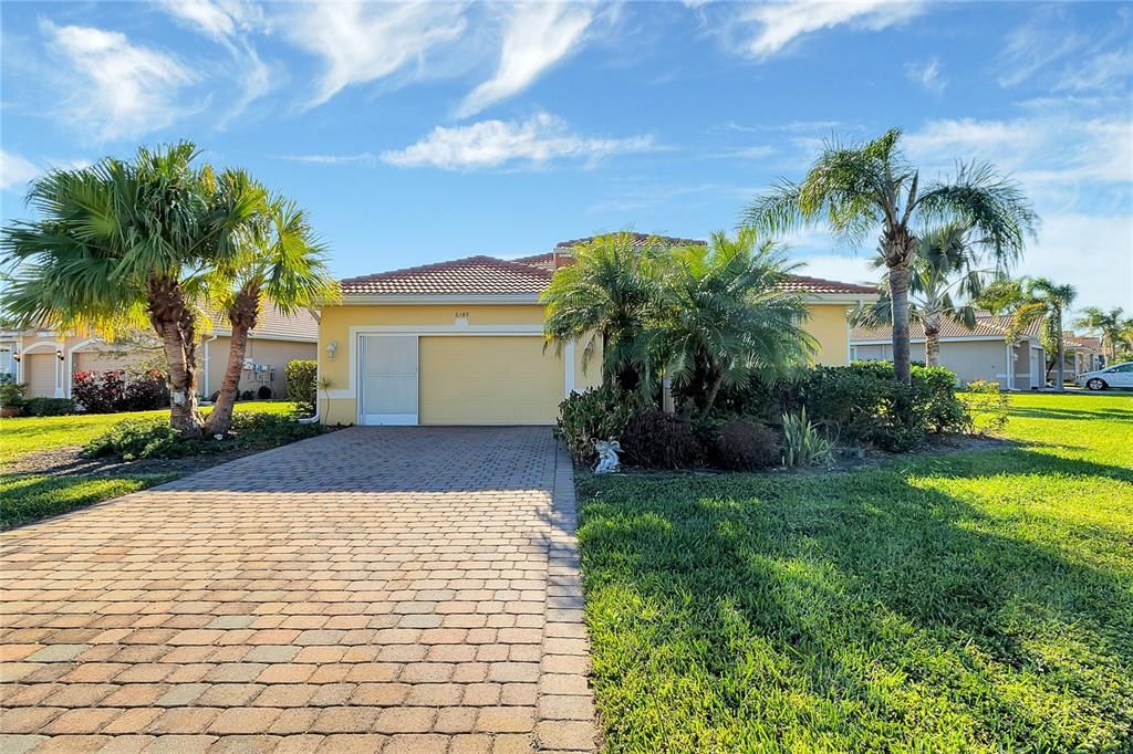 В аренду: $2,445 (3 спален, 2 ванн, 1986 Квадратных фут)