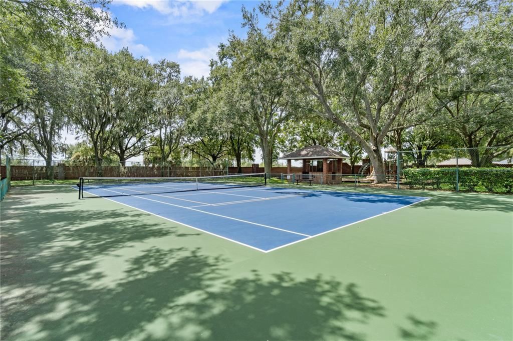 For Sale: $715,000 (4 beds, 3 baths, 2591 Square Feet)