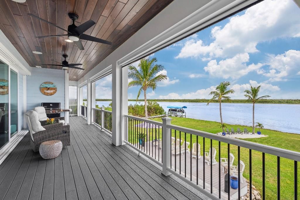 For Sale: $2,350,000 (4 beds, 5 baths, 2952 Square Feet)