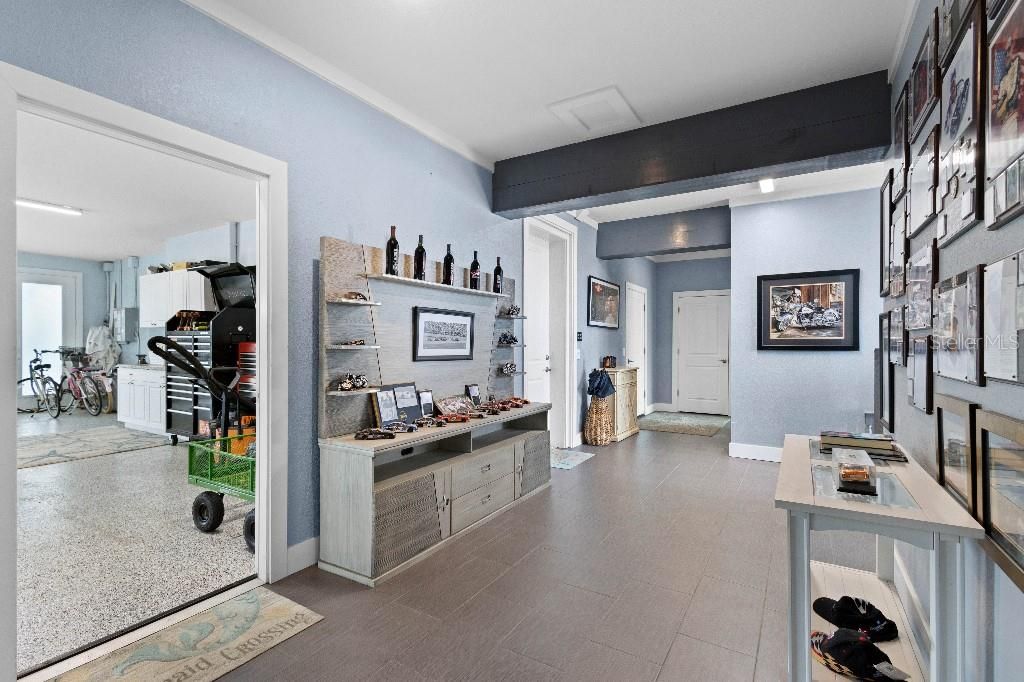 For Sale: $2,350,000 (4 beds, 5 baths, 2952 Square Feet)