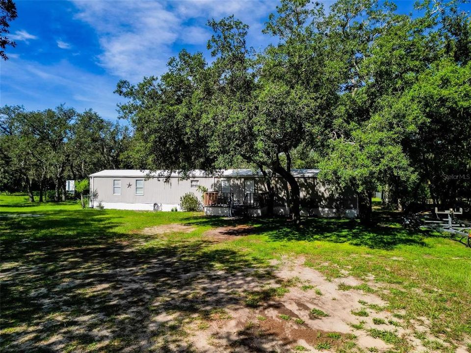 待售: $199,000 (3 贝兹, 2 浴室, 1064 平方英尺)