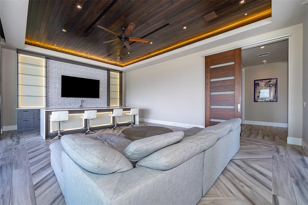 En Venta: $5,500,000 (5 camas, 5 baños, 6676 Pies cuadrados)