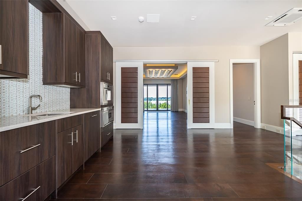 En Venta: $5,500,000 (5 camas, 5 baños, 6676 Pies cuadrados)