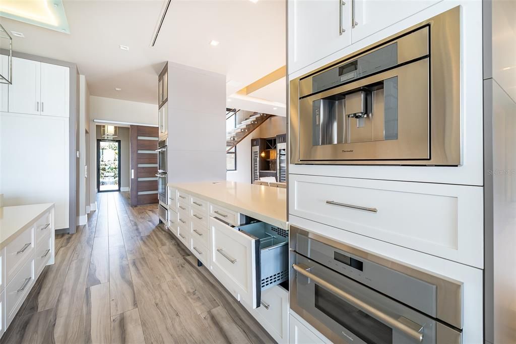 En Venta: $5,500,000 (5 camas, 5 baños, 6676 Pies cuadrados)