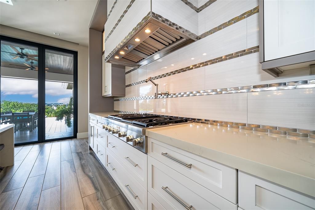 En Venta: $5,500,000 (5 camas, 5 baños, 6676 Pies cuadrados)