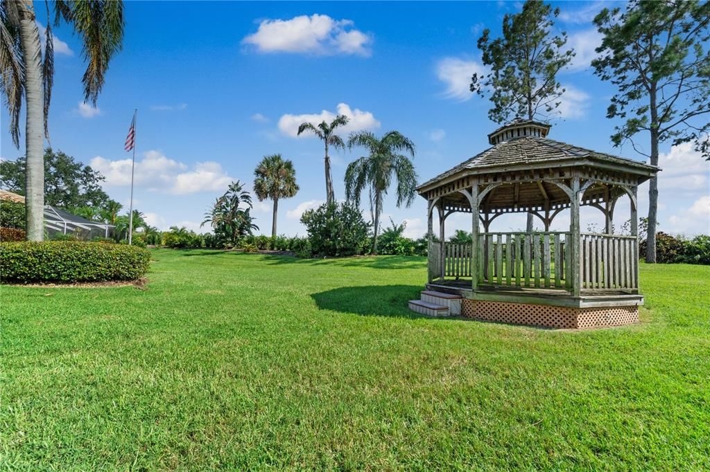 For Sale: $799,000 (4 beds, 3 baths, 3480 Square Feet)