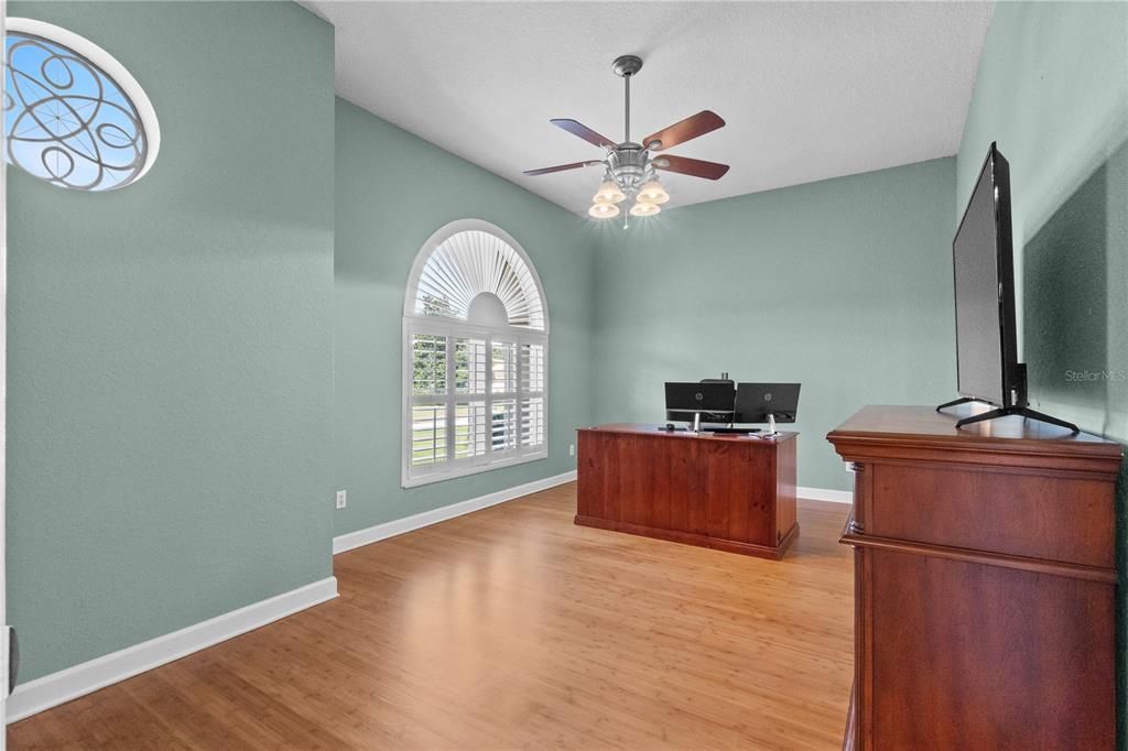 For Sale: $799,000 (4 beds, 3 baths, 3480 Square Feet)