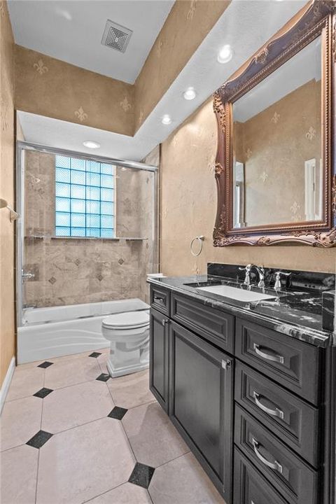 For Sale: $799,000 (4 beds, 3 baths, 3480 Square Feet)