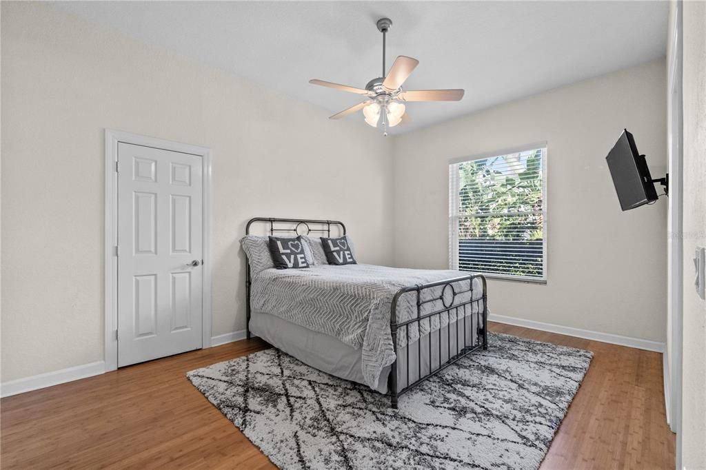 For Sale: $799,000 (4 beds, 3 baths, 3480 Square Feet)