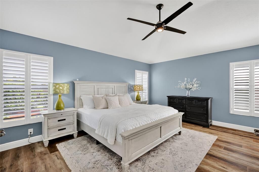 Active With Contract: $475,000 (3 beds, 2 baths, 2122 Square Feet)